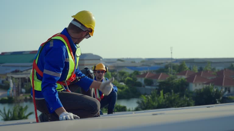 Emergency Roof Repair in East Hazel Crest, IL
